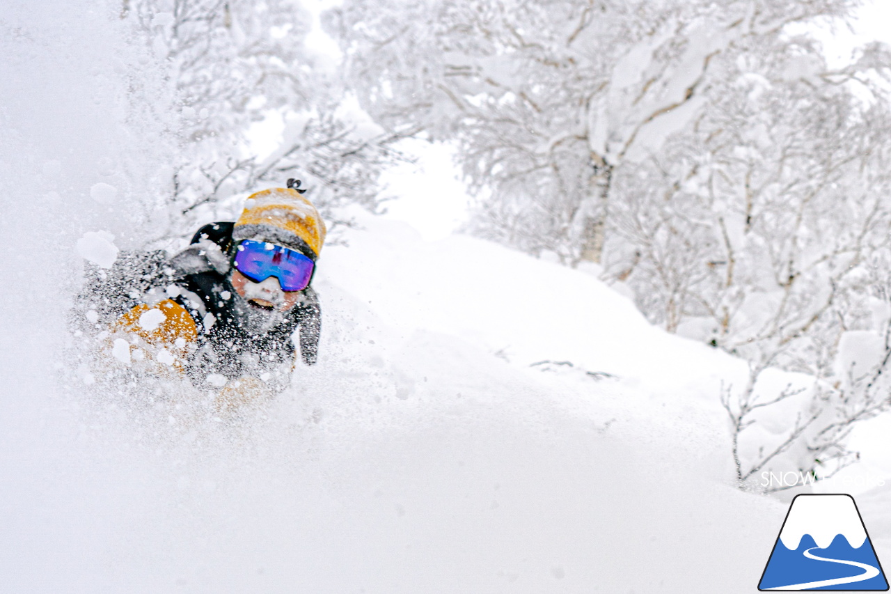 最高に気持ちの良いキロロの雪を滑る！北海道発 スキー・アウトドア専門店『パドルクラブ』のスタッフたちの休日。【ゲレンデパウダー編】in キロロリゾート